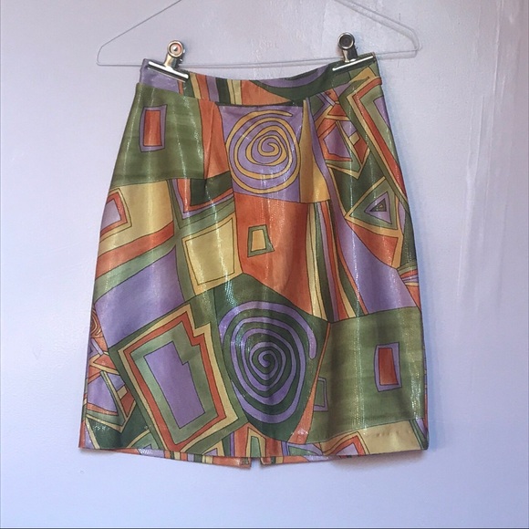 Vintage graphic skirt✴️🌀💜 - Picture 7 of 8